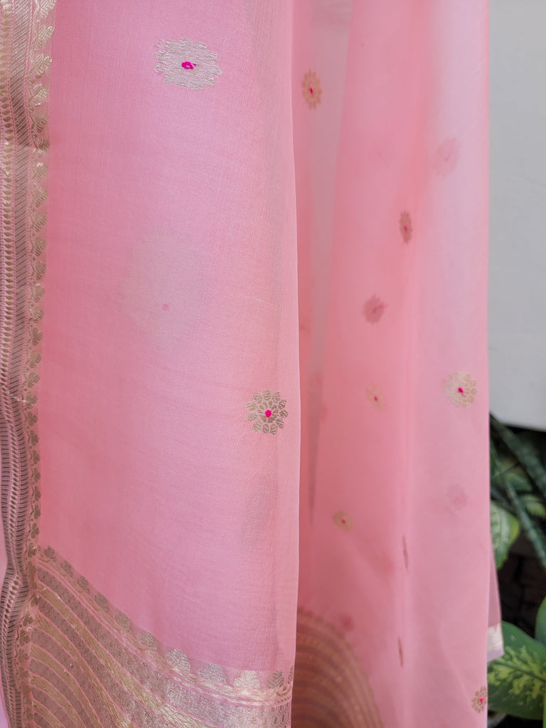 Banarasi Handwoven Chinnia Silk Meenedar Kurta with Meenedaar Kora Silk Dupatta