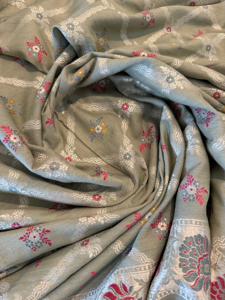 Meenedar Handwoven Tusser Georgette Suit in Green