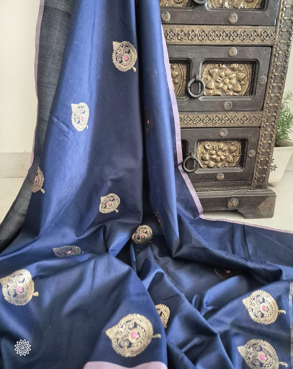 Handwoven Cotton Silk Dupattas with Meenedar Kadwa Boota in Navy Blue