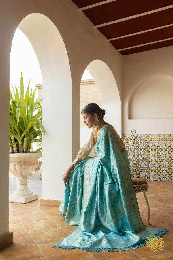 Handwoven Meenedar Katan Silk In Resham And Dull Gold Zari Saree